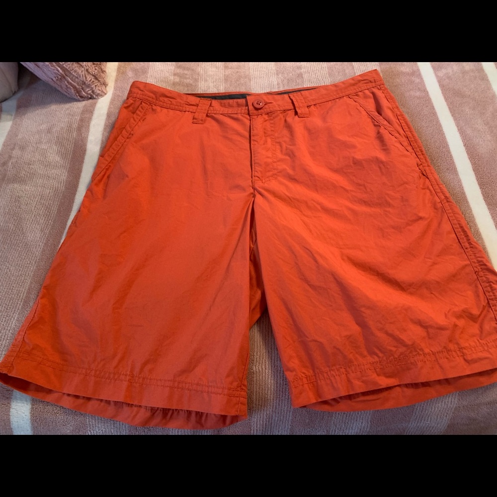Sz 34 Mens Columbia Shorts